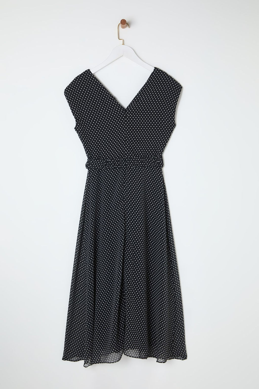 Siyah Kemerli Puantiye Desenli A Kesim Midi Astarl? Sifon Dokuma Elbise TWOSS25EL00135