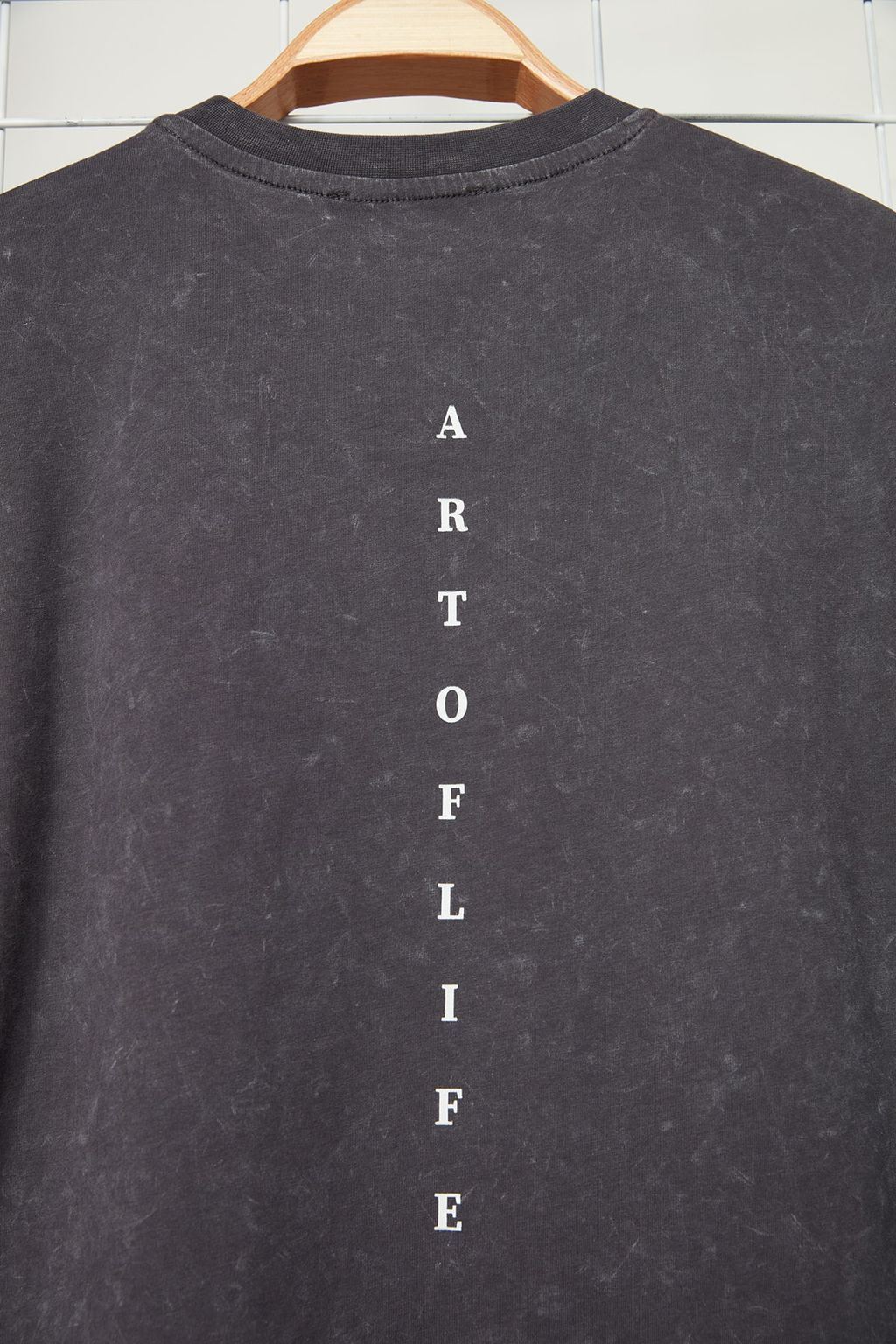 TRENDYOL MAN Antrasit Oversize/Genis Kesim Soluk Efektli Yaz? Bask?l? %100 Pamuklu T-Shirt TMNSS23TS00166 - Trendyolmilla фото 13