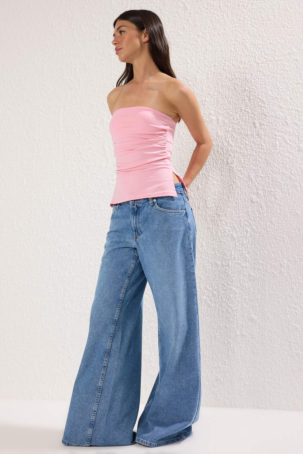 Pembe %100 Pamuk Straplez Buzgu/Drape Detayl? Orme Bluz TWOSS25BZ00484