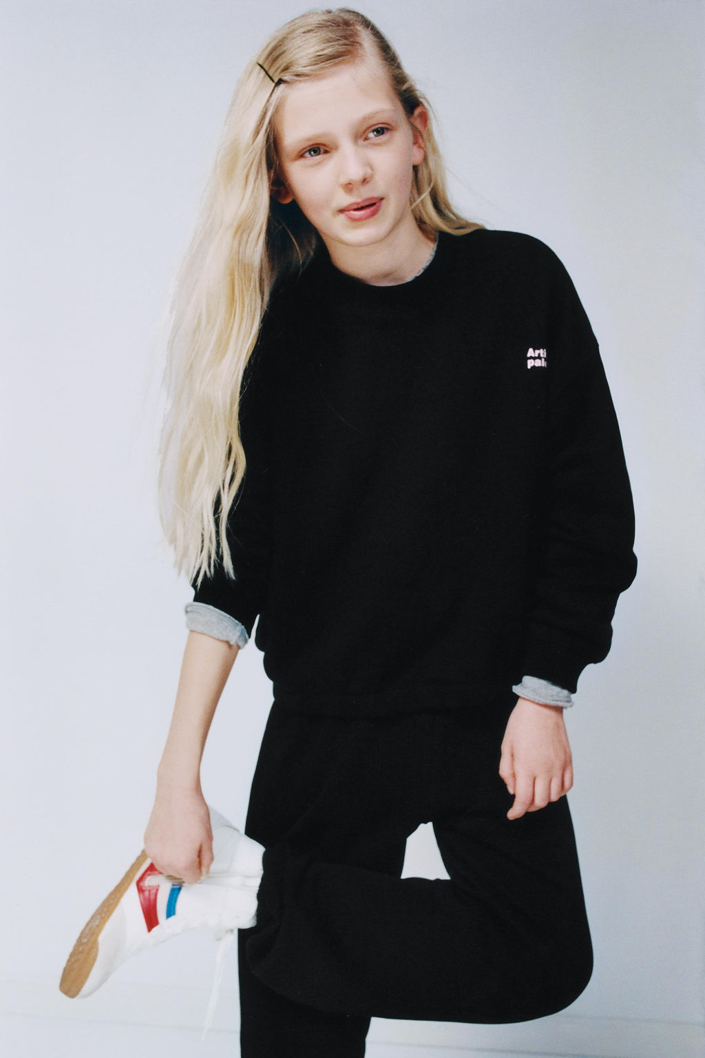 CONJUNTO SUDADERA Y PANTAL?N FELPA TEXTO / Negro - Zara фото 2