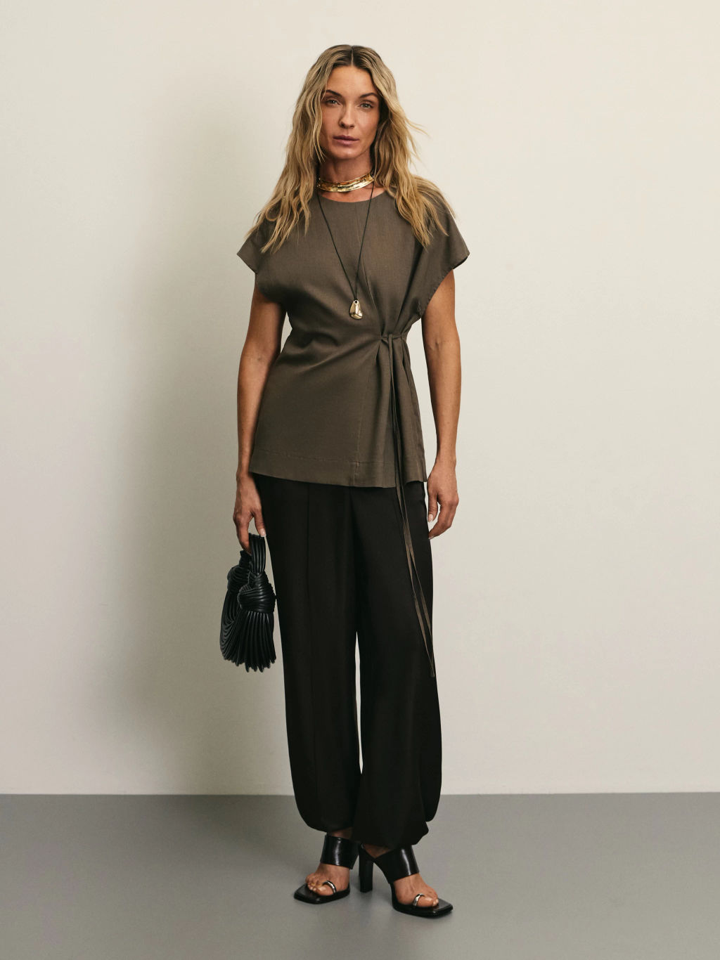 Блузка со шнуровкой изо льна / Zarina  фото 2