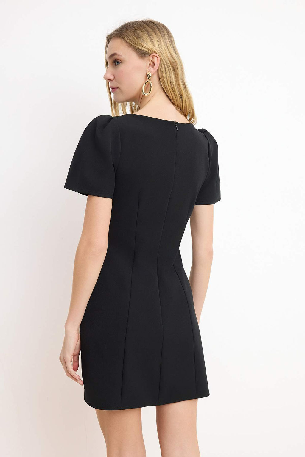 Siyah Duz K?sa / Mini Dokuma Elbise TWOAW26EL00373 - Trendyolmilla фото 4