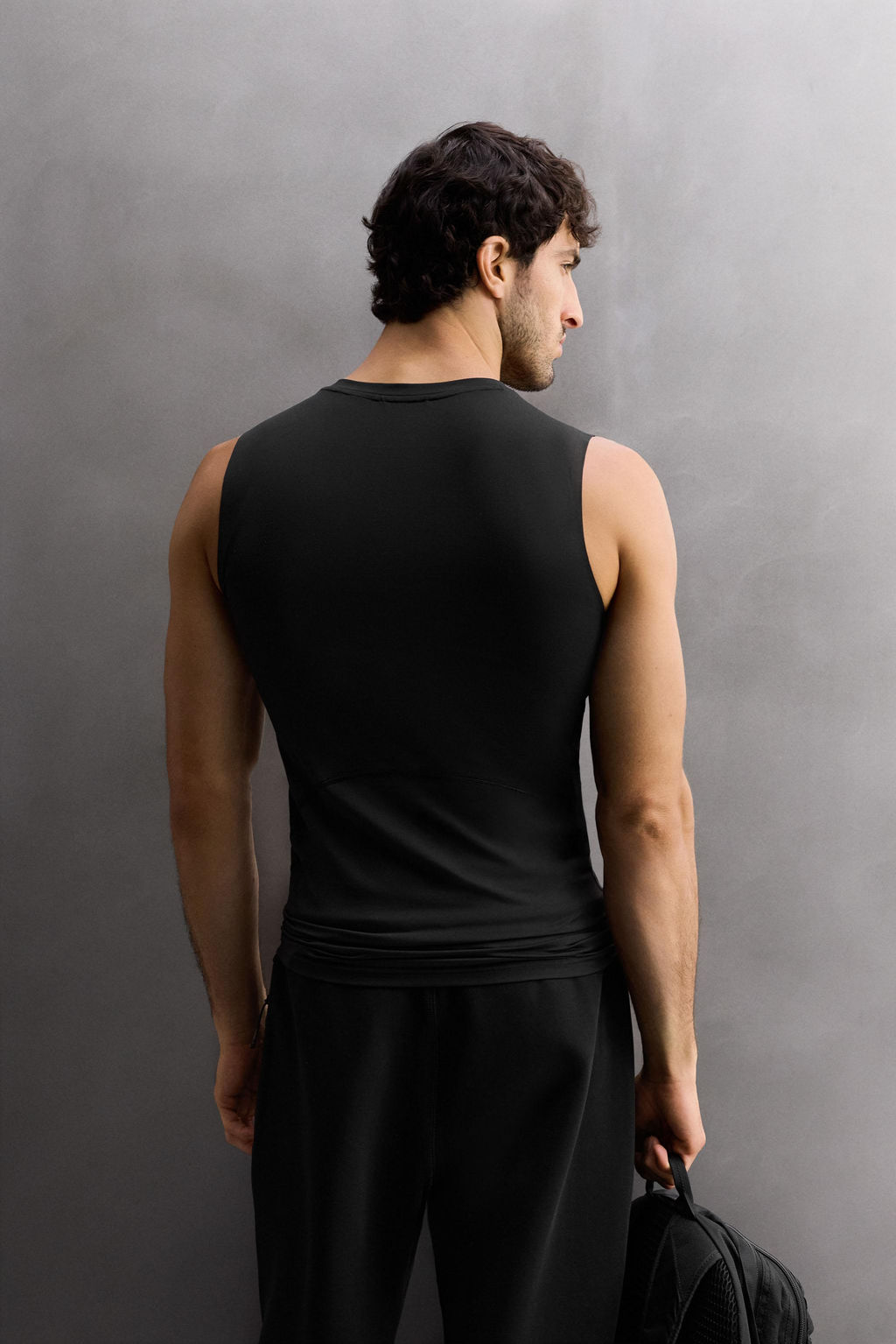 COMPRESSION TANK TOP - Zara фото 3