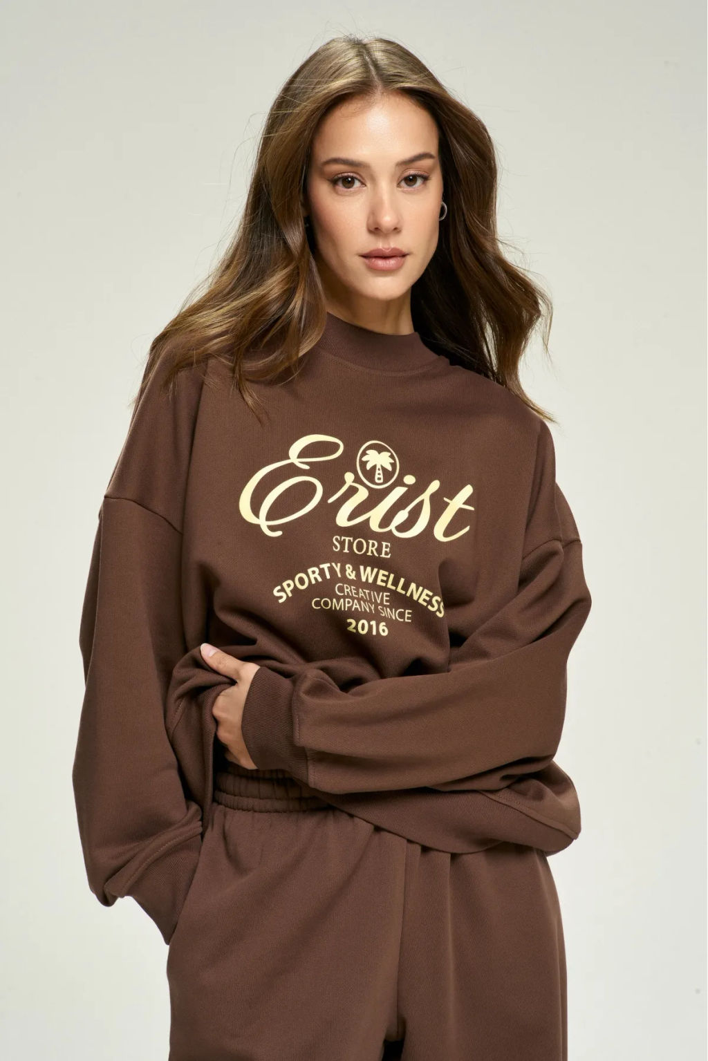 Свитшот Wellness Brown - Erist store фото 3