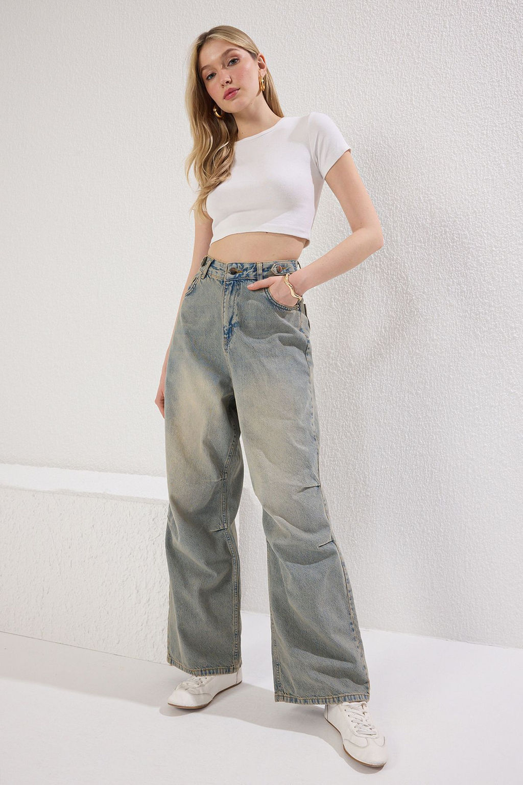 Mavi Dikis Detayl? Soluk Efekt Yuksek Bel Loose Baggy Jeans TWOSS25JE00184 - Trendyolmilla фото 3