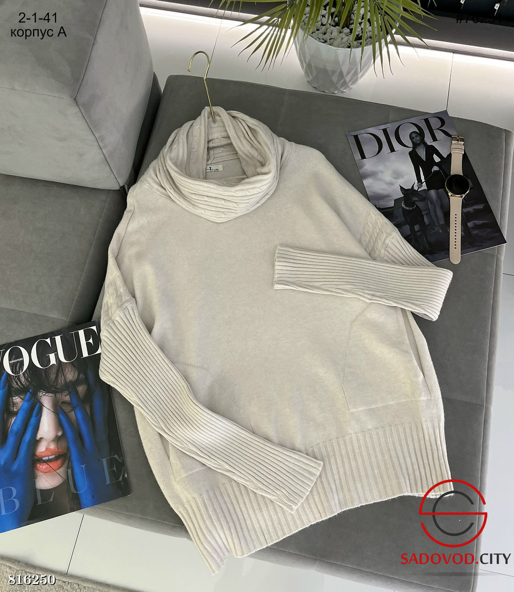 Женский тёплый свитер с горлом - Bruno фото 3