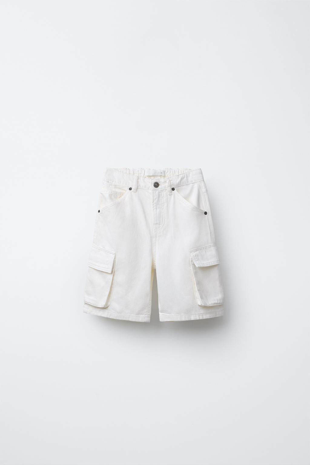 DENIM BERMUDAS WITH POCKETS