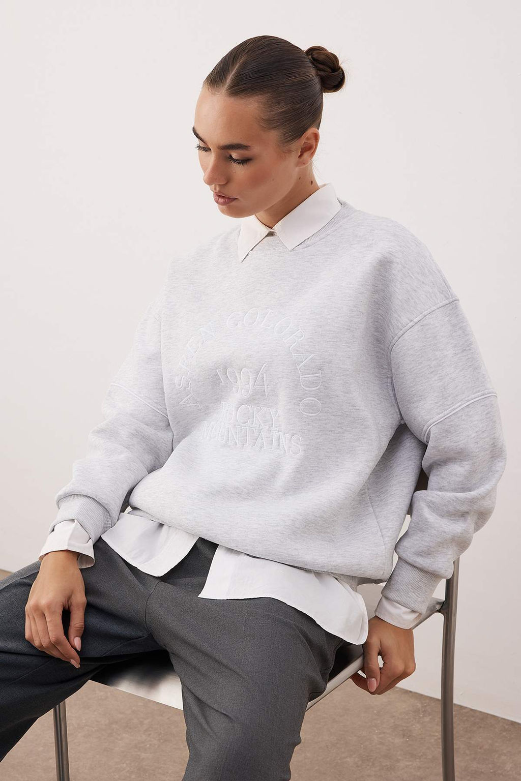 Kar Melanj Kal?n Ici Polarl? Slogan Nak?sl? Oversize Bisiklet Yaka Orme Sweatshirt TWOAW26SW00078