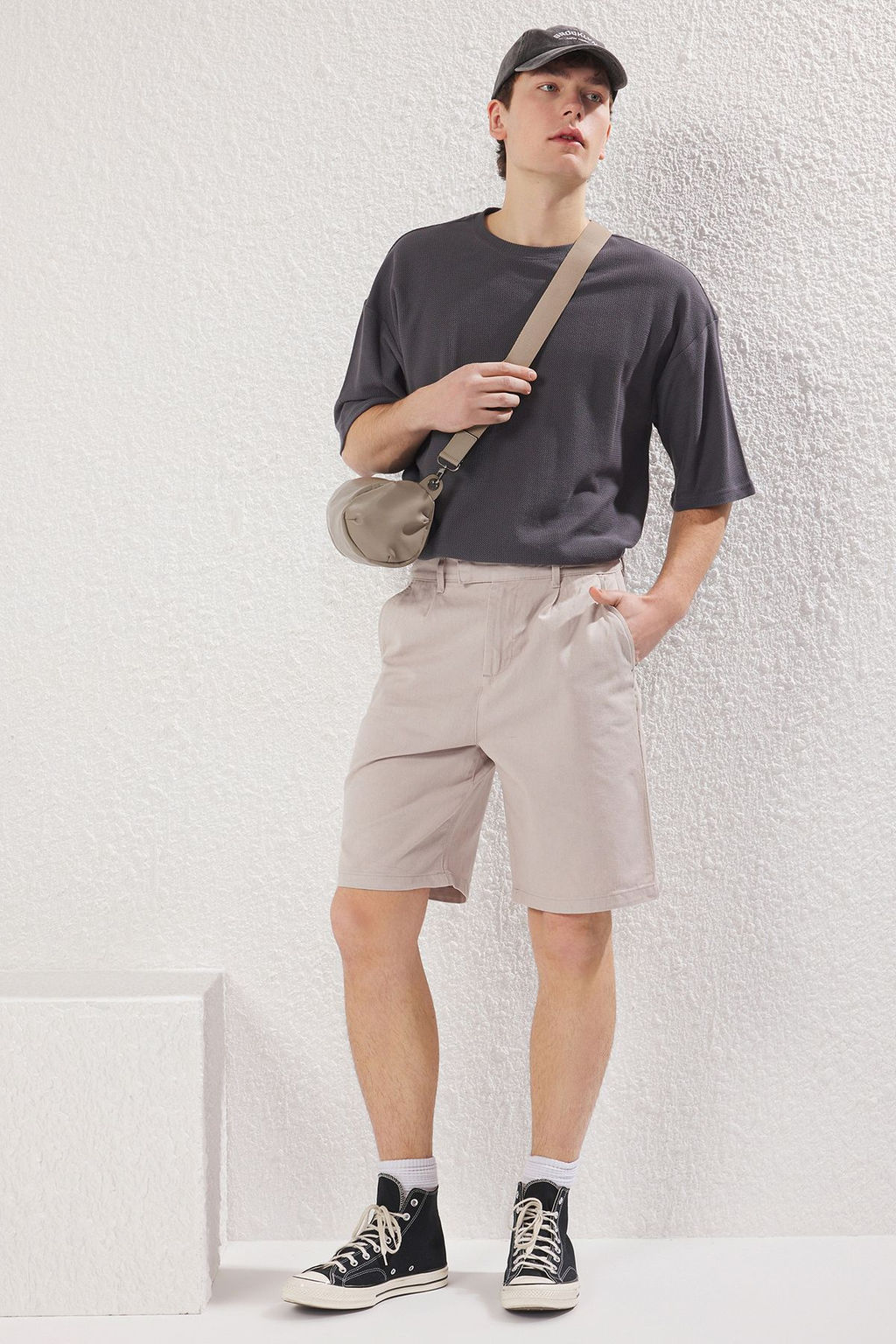 TRENDYOL MAN Erkek Tas Regular Fit Brit Kapamal? Gabardin Sort & Bermuda TMNSS25SR00012 - Trendyolmilla фото 3