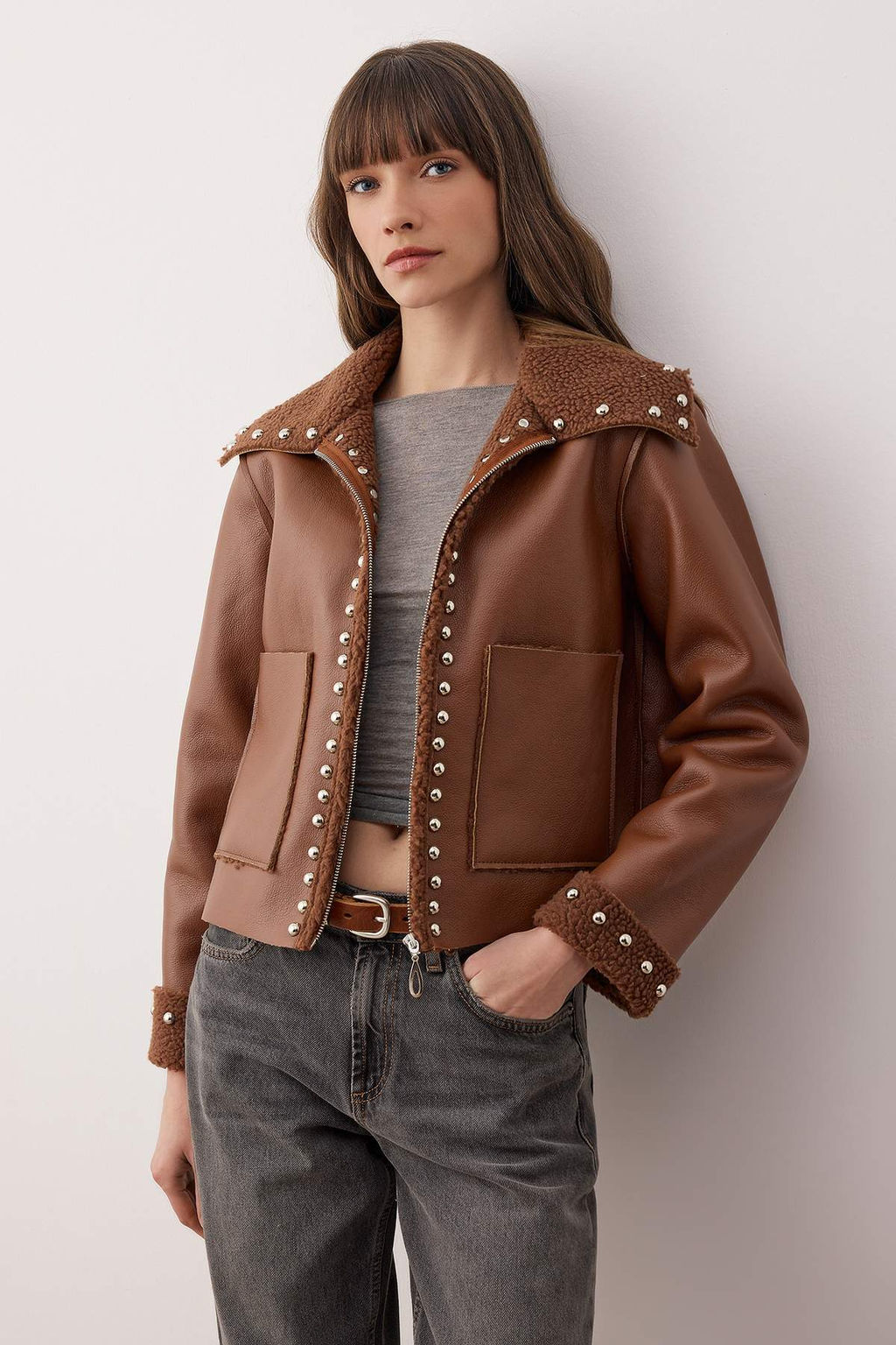 Ac?k Kahverengi Regular Kal?p Troklu Pelus Suni Deri Mont TWOAW26MO00163