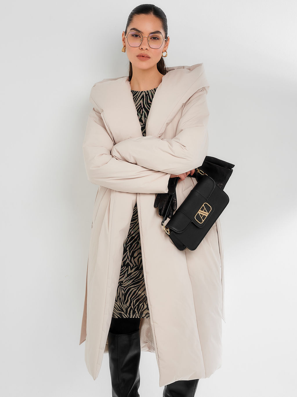 Пуховик женский HOOPS, арт. 83036z