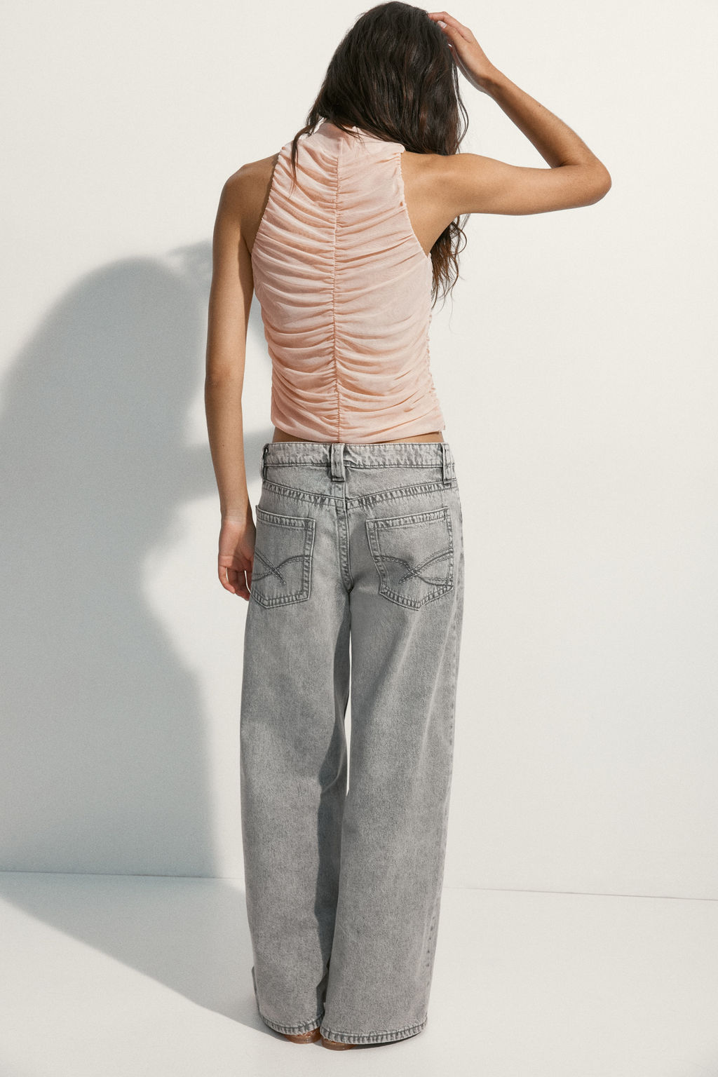 Top fruncido de malla - H&m фото 6