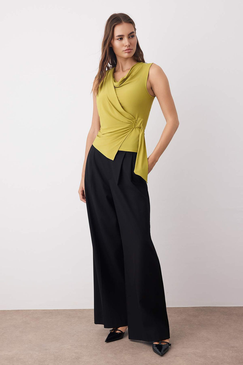 Yag Yesili Drape Detayl? Degaje Yaka Uzun Kol Orme Bluz TWOAW26BZ00127