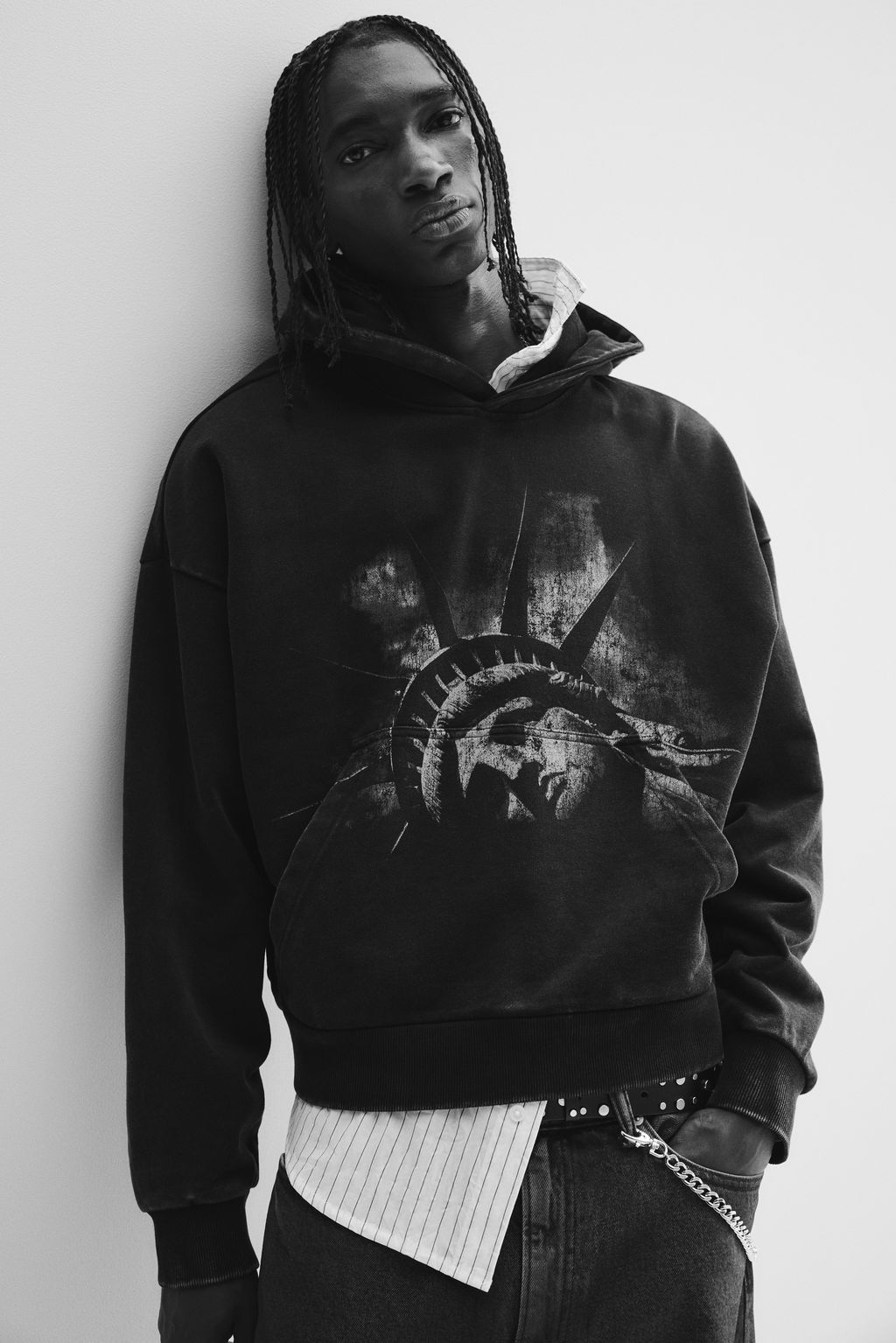 Sudadera con capucha y estampado Oversized Fit - H&m фото 10