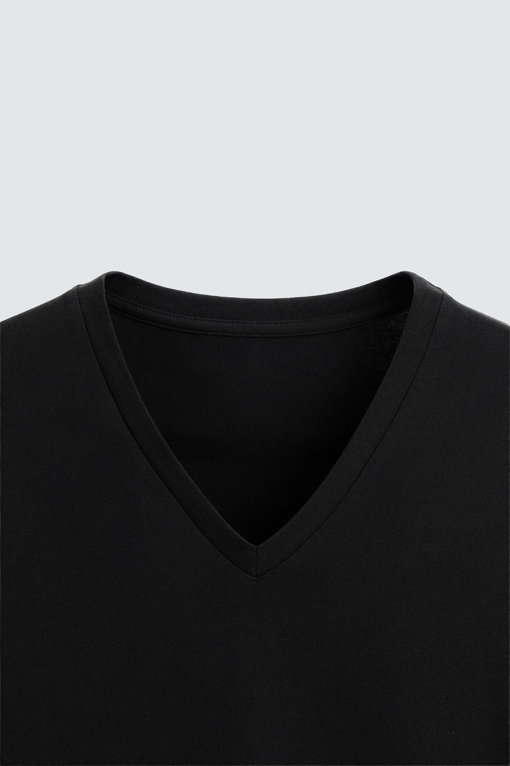 BASIC V-NECK T-SHIRT - Zara фото 16