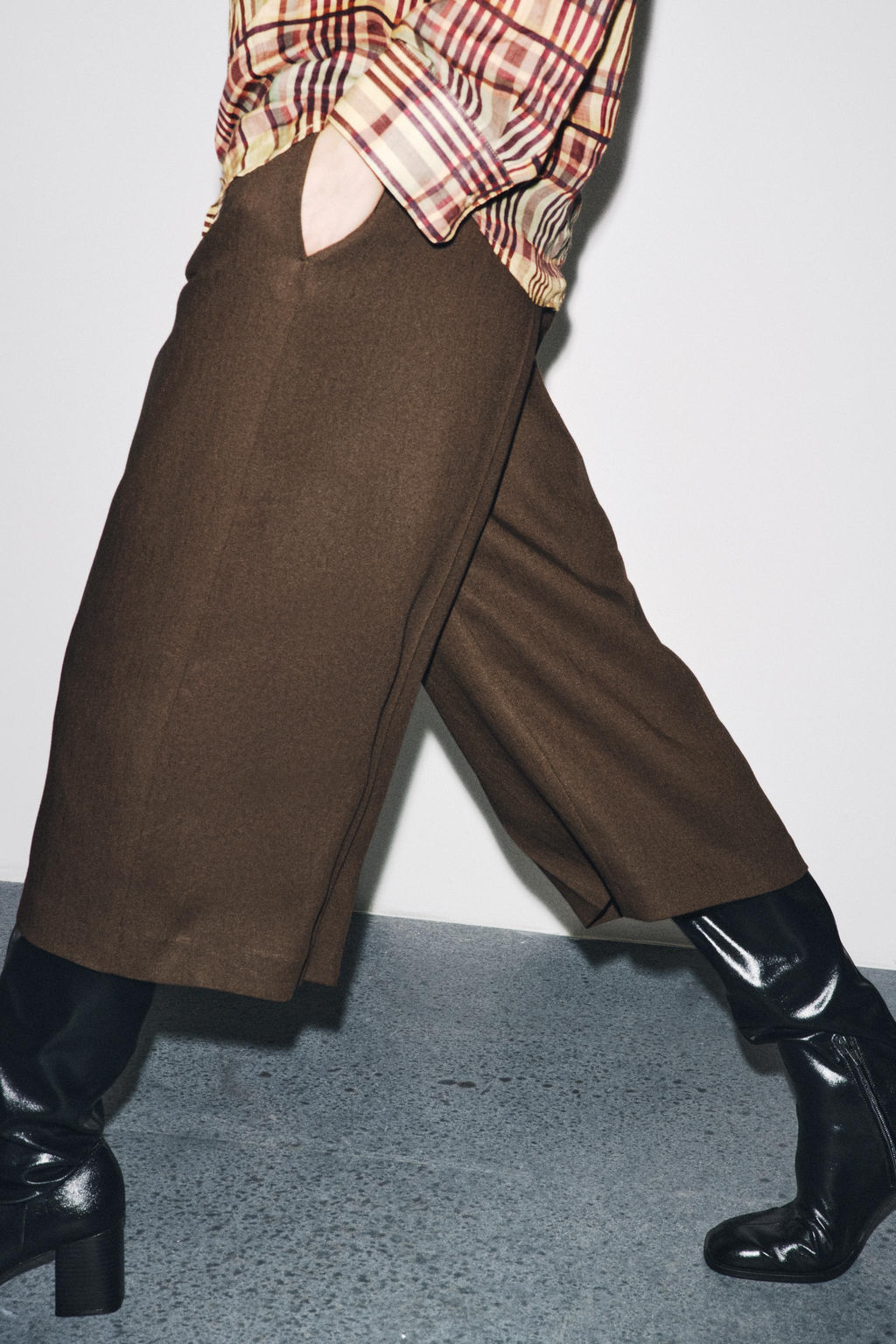 LINEN-BLEND LONG BERMUDA SHORTS ZW COLLECTION - Zara фото 13