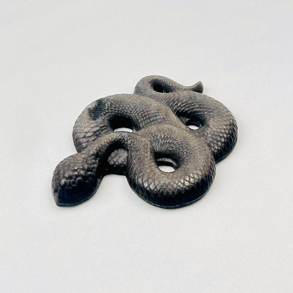 Фигурка Змея из серебристого Обсидиана - Радуга самоцветов фото 4