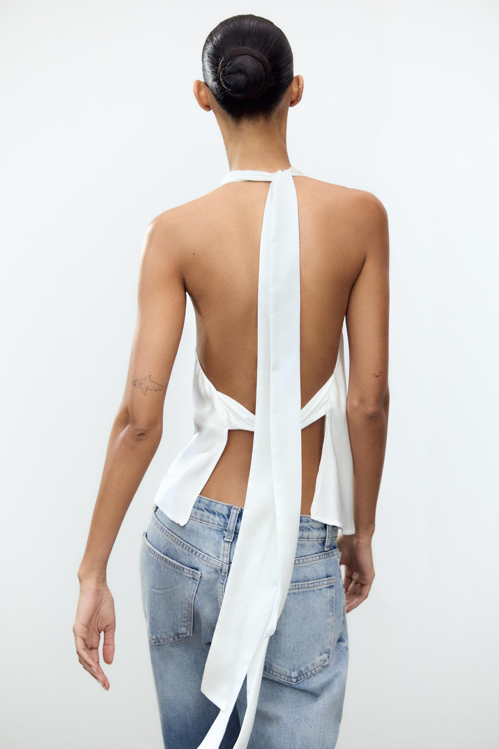 SATIN HALTER TOP - Zara фото 16