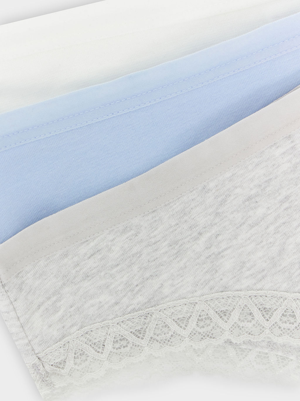 Трусы женские слипы мультипак (3 шт.) в сумрачно-белом цвете сумрачно -белый 412281-3 - Mark formelle фото 10