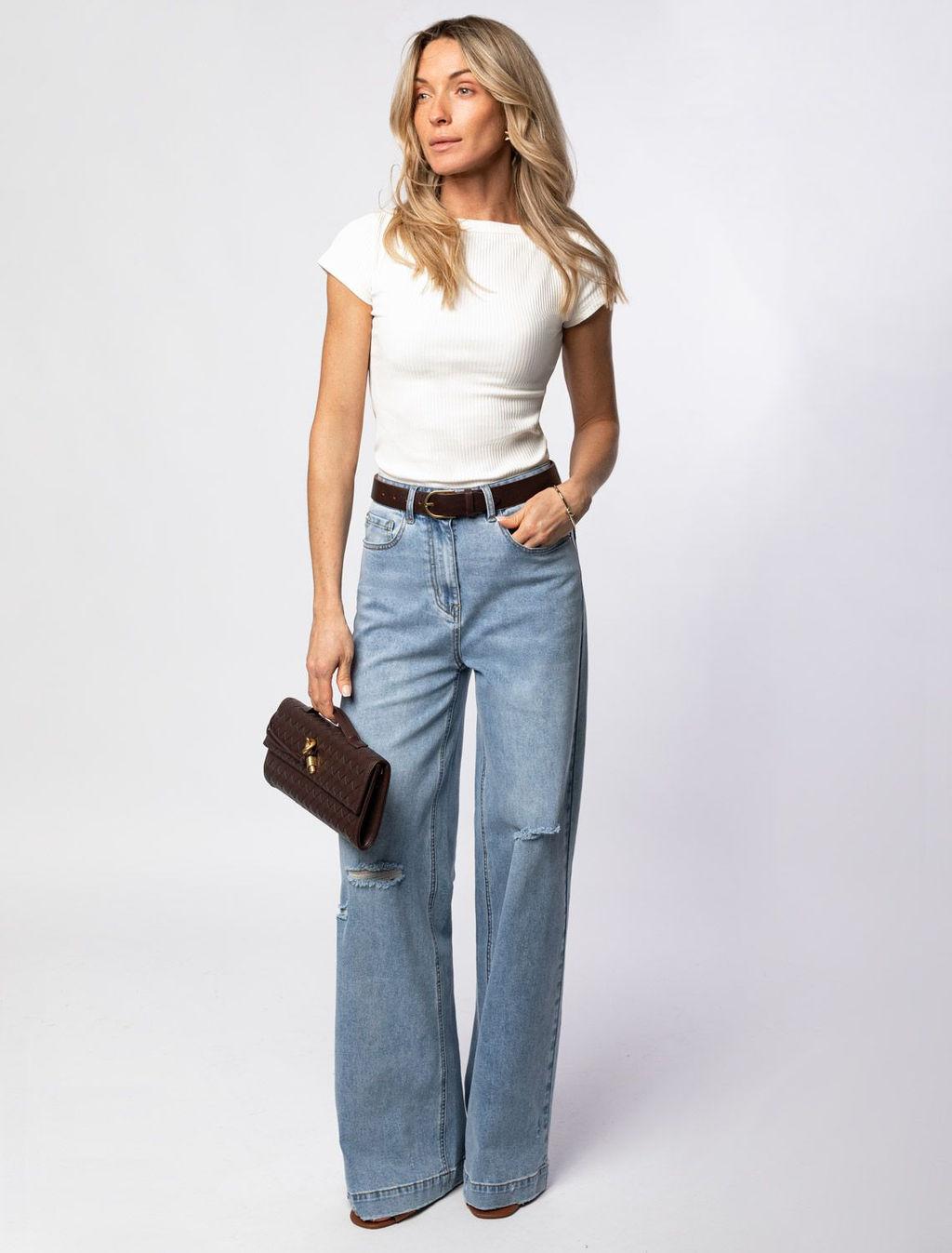 Футболка из трикотажа в широкий рубчик