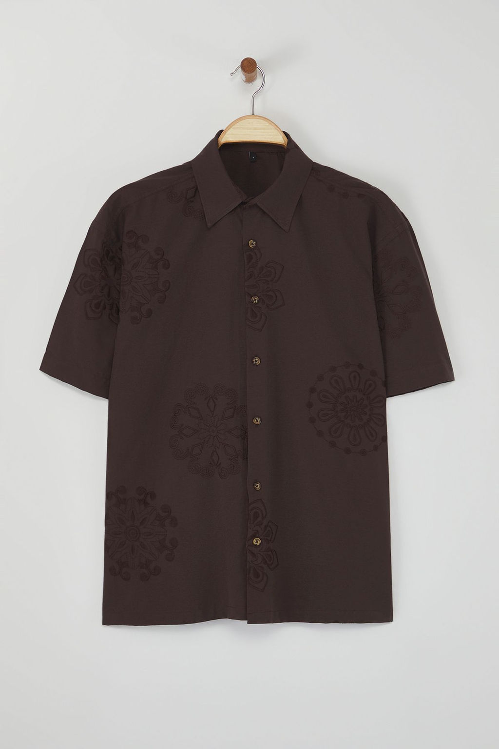 TRENDYOL MAN Limited Edition Kahverengi Regular Fit Nak?s islemeli Brode Gomlek TMNSS25GO00039 - Trendyolmilla фото 3