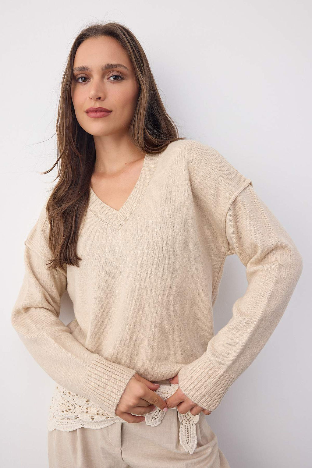 Wardrobe Essentials Kahverengi Yunlu Premium IplikBasic Genis Kal?p Triko Kazak | TWOAW26KZ00068 - Trendyolmilla фото 9