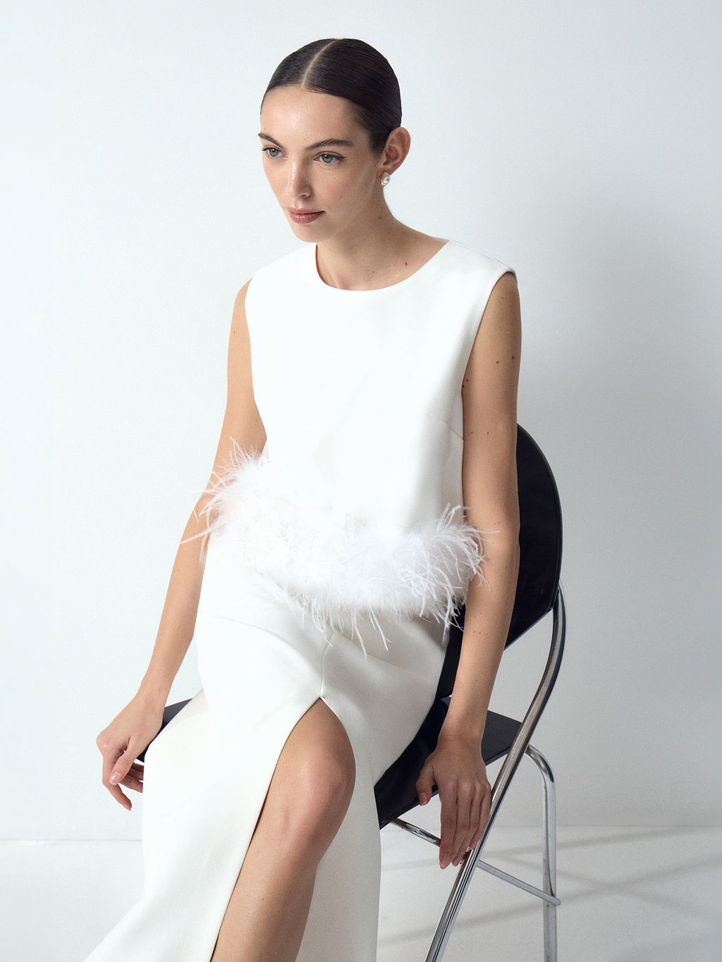 Топ с перьями - Emka фото 3