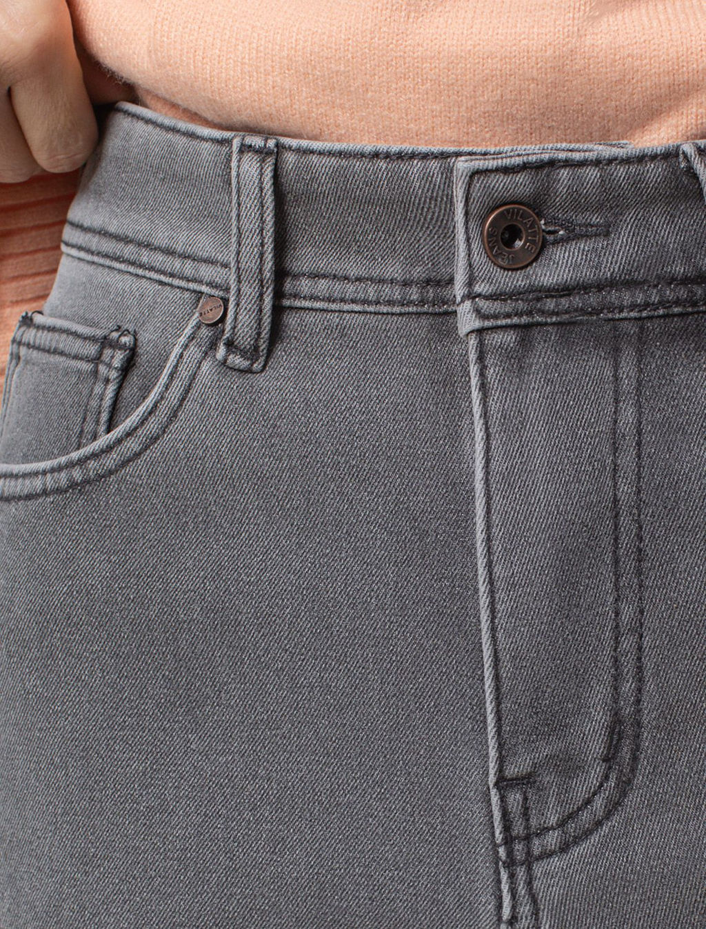 D54.076 Джинсы женские серый