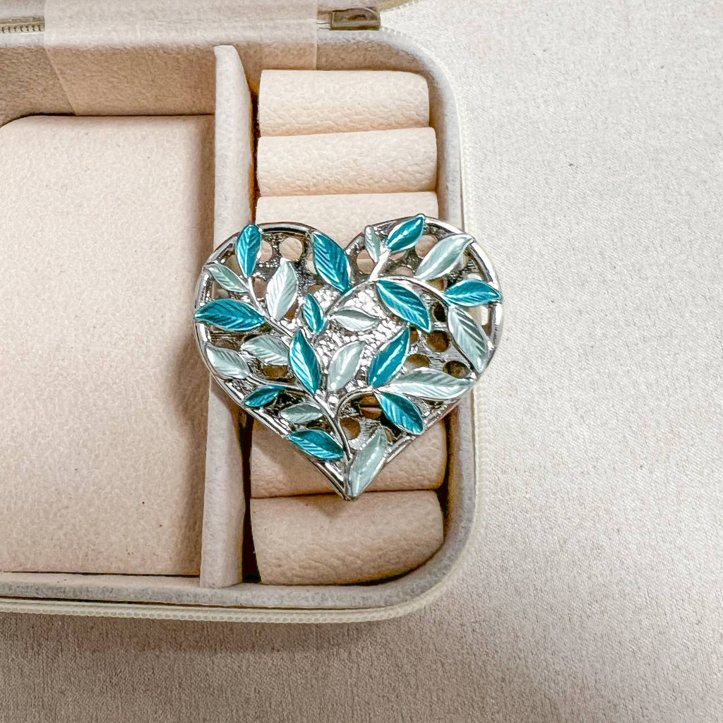 61938350 Брошь на магните