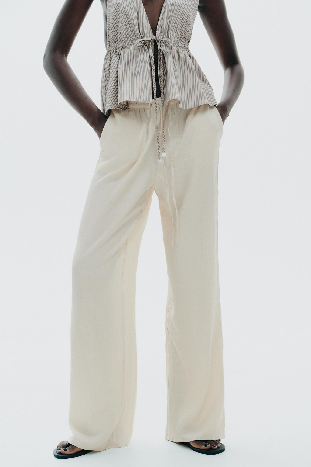 TEXTURED TROUSERS