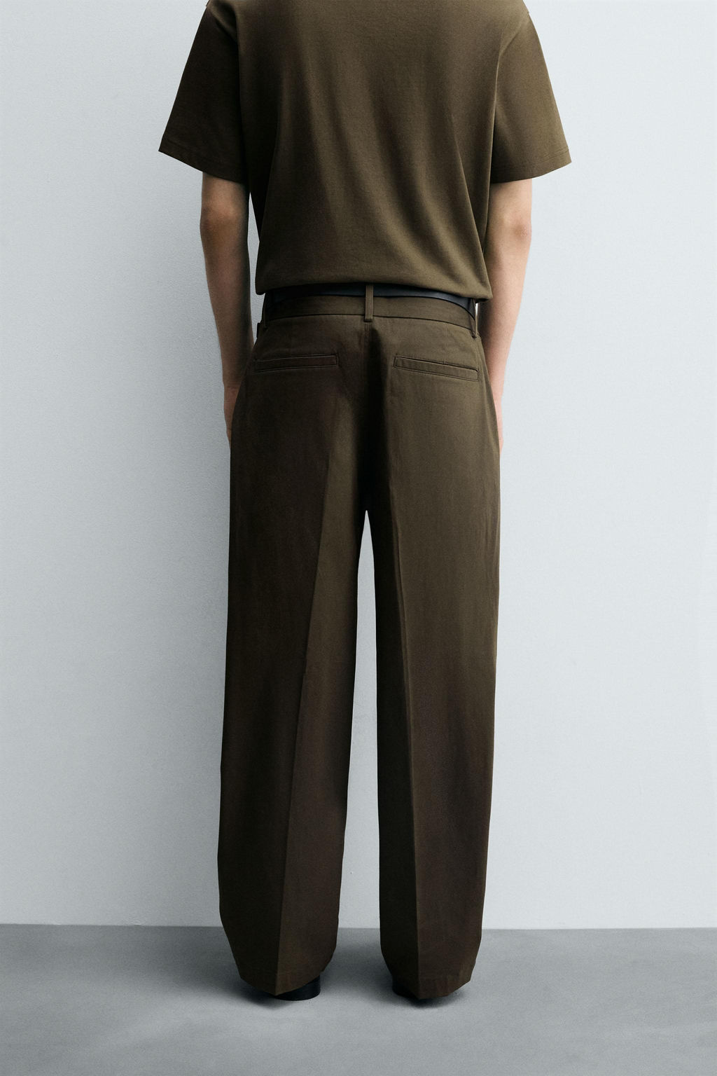 RELAXED FIT PLEATED TROUSERS - Zara фото 3