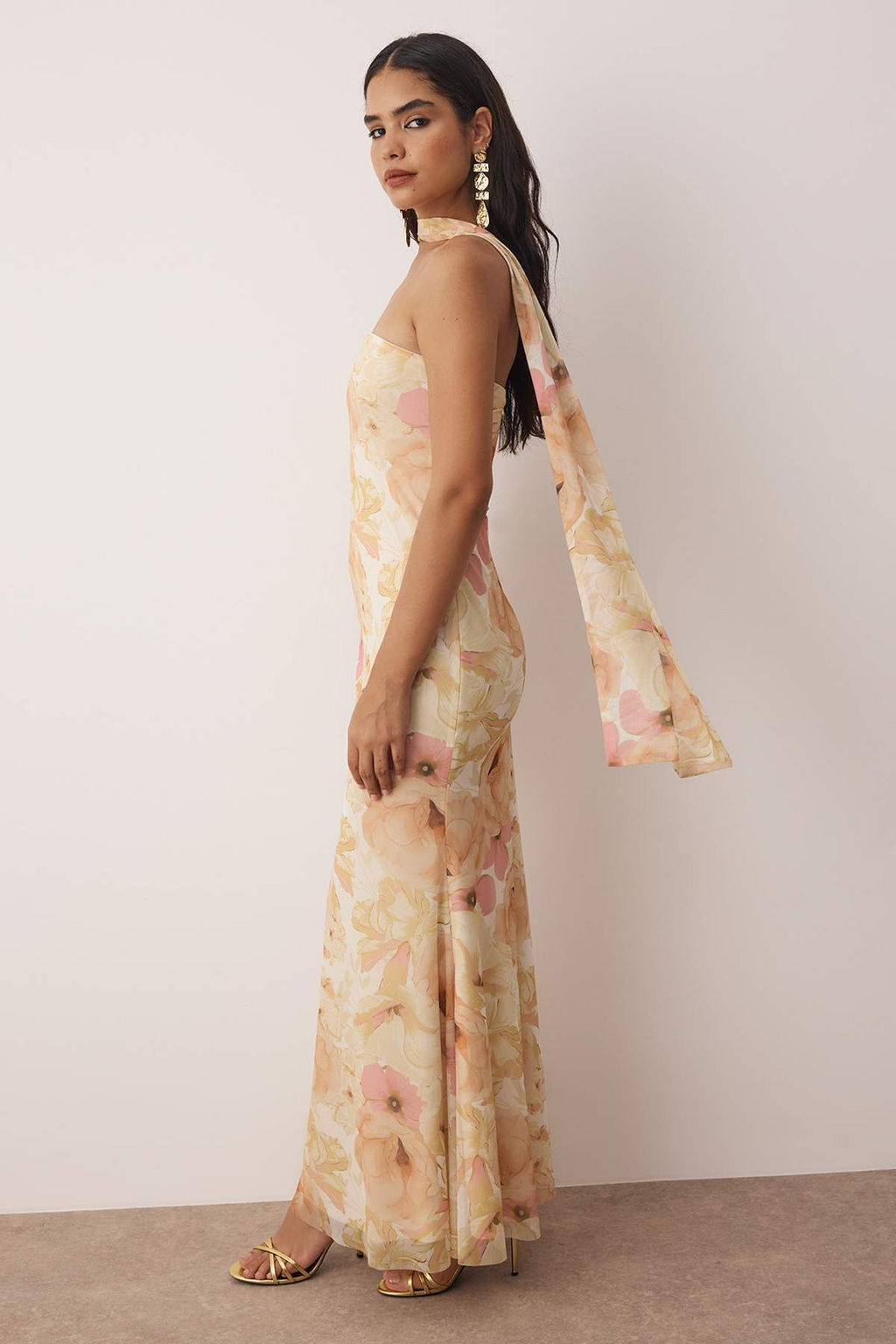 Cok Renkli Cicekli Orme Tul Maxi Abiye Gece Mezuniyet Elbisesi TPRSS25AE00194 - Trendyolmilla фото 2