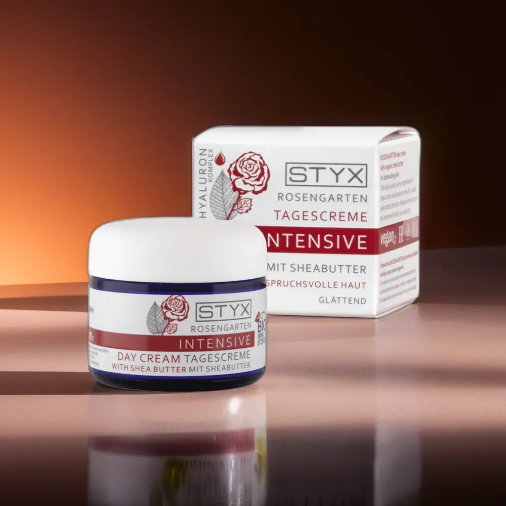 Новинка! Лифтинговый дневной крем для лица с маслом каритэ РОЗОВЫЙ САД STYX, 50 мл