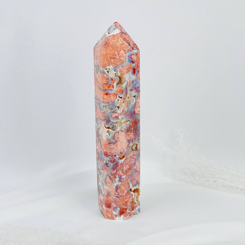 Кристалл из розового цветочного Агата