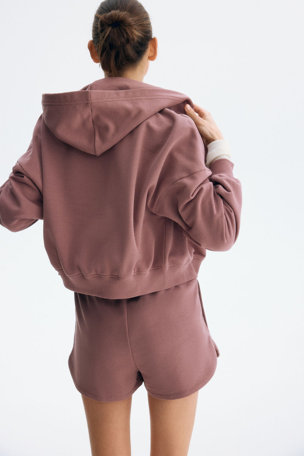Pantal?n corto en sudadera - H&m фото 9
