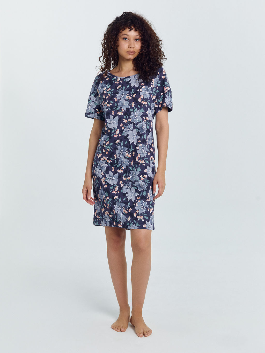 Сорочка ночная женская синяя с акварельными цветами - Mark formelle фото 9