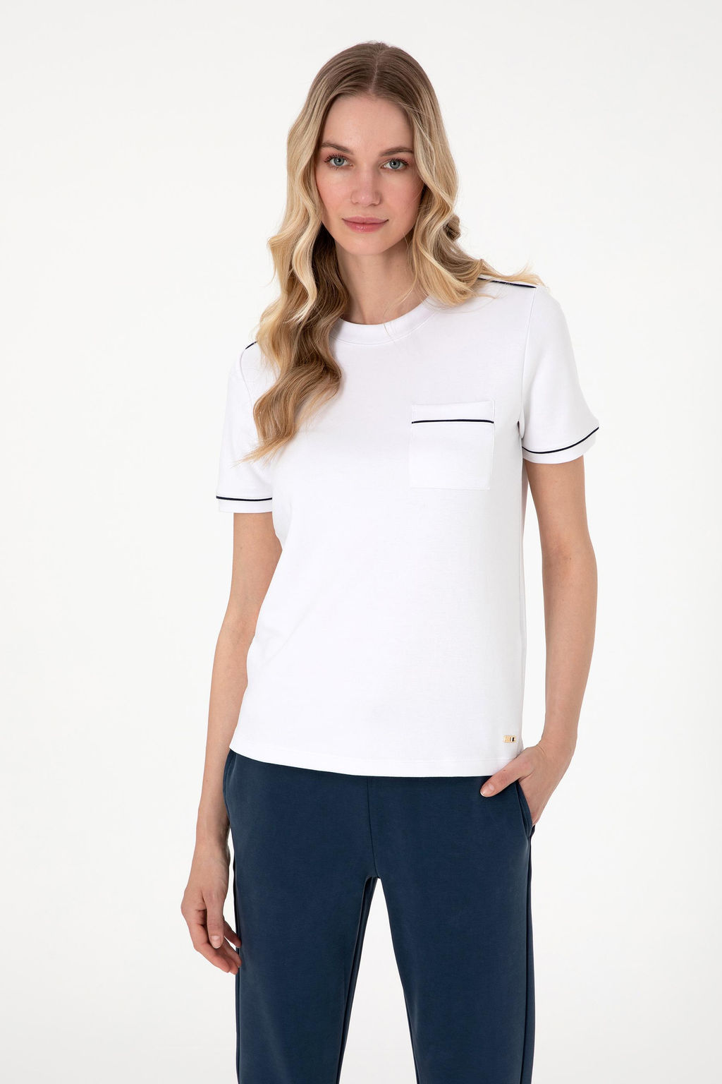 Kad_n Beyaz Ti__rt Sepette S_rpriz _ndirim - U.s. polo assn фото 3