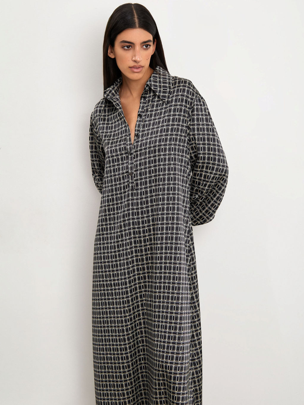 Платье-рубашка миди с принтом - Emka фото 3