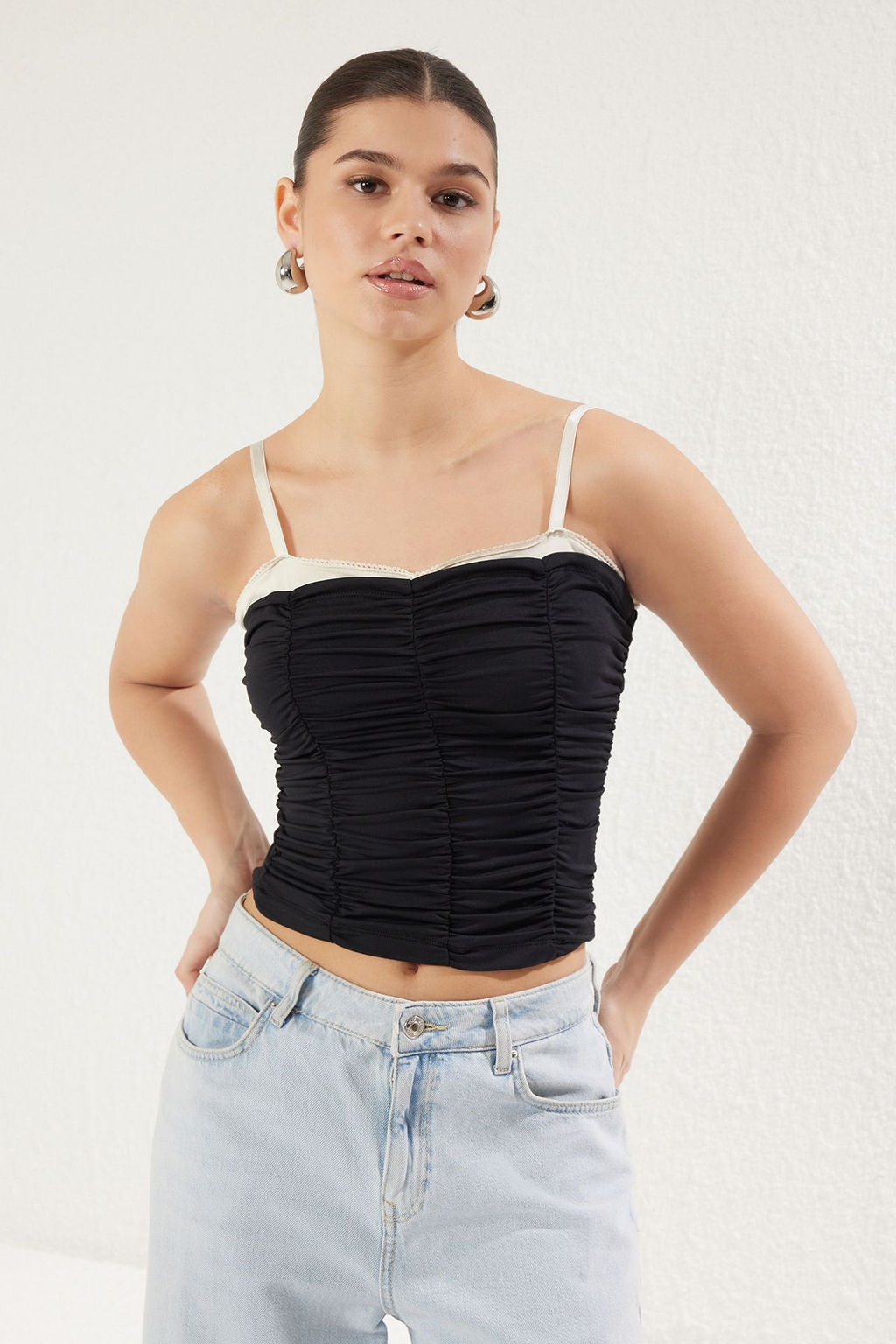 Haki Dantel Detayl? Buzgu/Drapeli Renk Bloklu Fitted/Vucuda Oturan Orme Bluz TWOSS25BZ00028 - Trendyolmilla фото 6