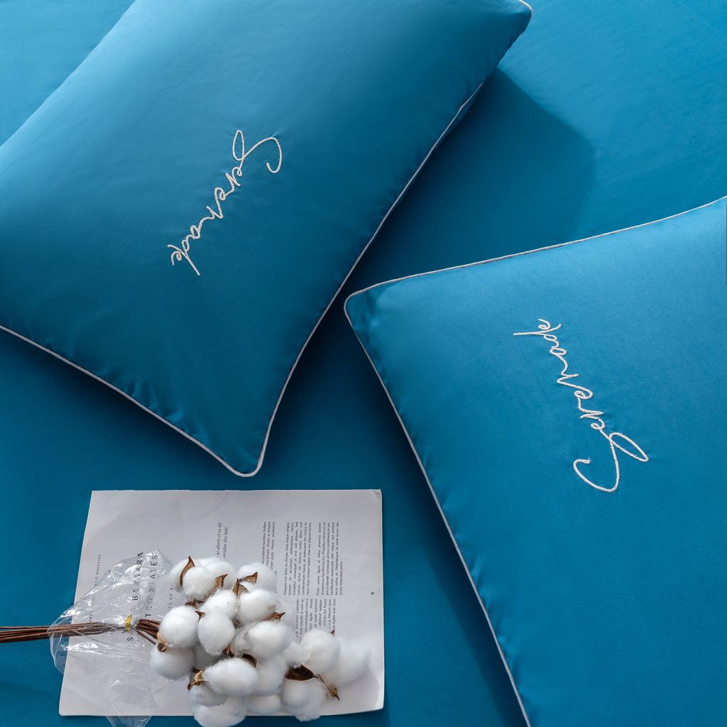 Комплект постельного белья Однотонный Сатин Вышивка на резинке CHR039 160*200*35 2 спальный 4 Наволочки