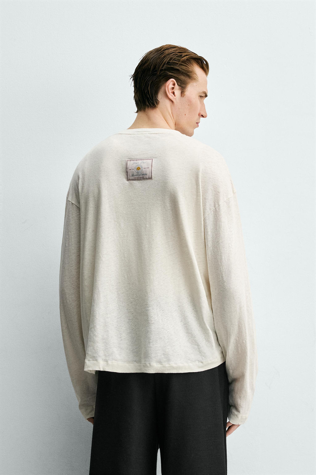 CAMISETA CUELLO PANADERO ALGOD?N - LINO / Blanco roto - Zara фото 11