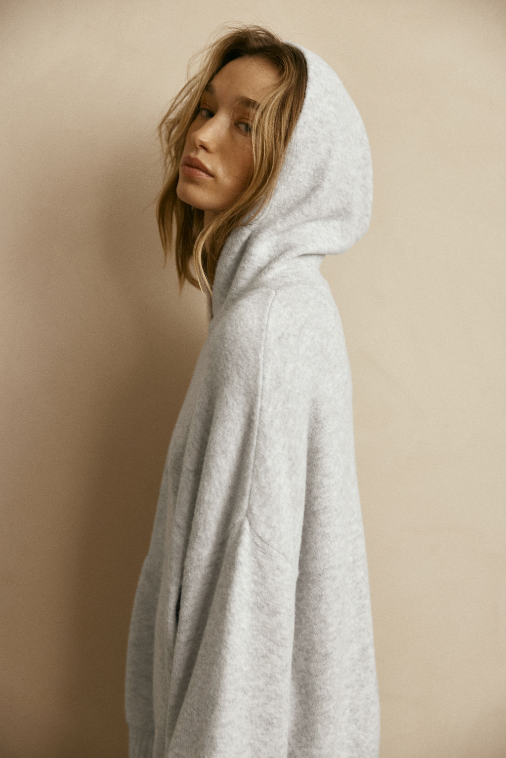 Sudadera de punto con capucha - H&m фото 2