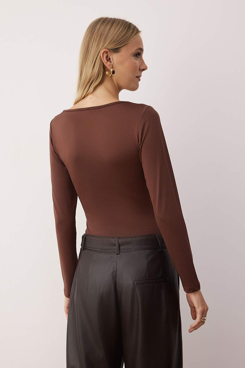 Kahverengi Fitted/Vucuda Oturan Aksesuar Detayl? C?tc?tl? Esnek Orme Body TWOAW26BD00004 - Trendyolmilla фото 4