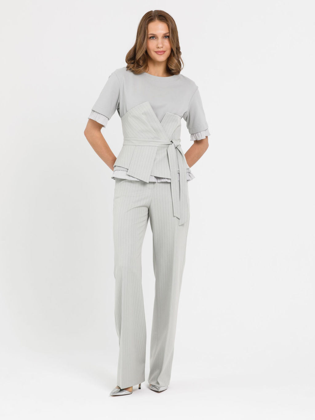 Футболка с эффектом многослойности