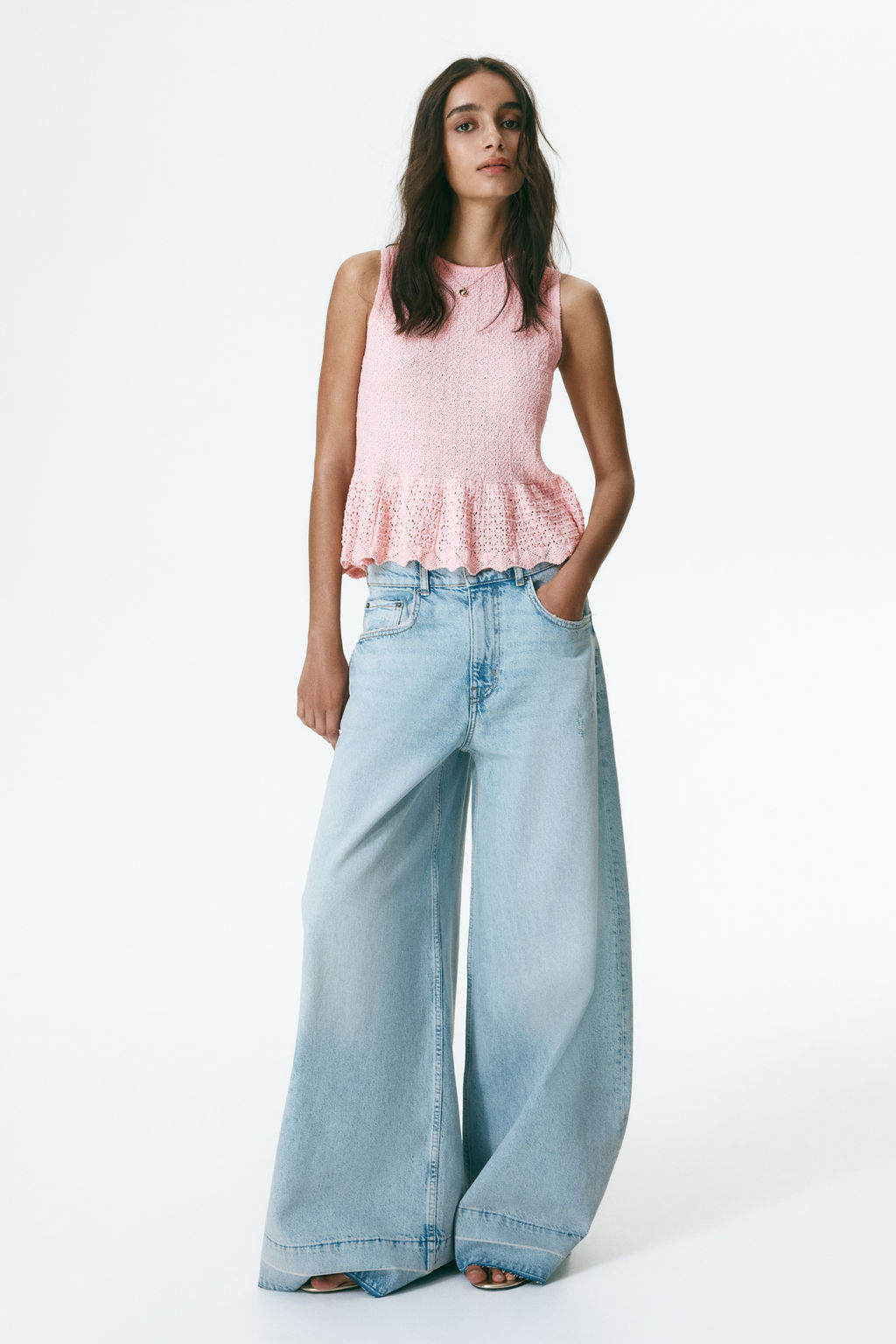 Top en punto pointelle con peplum - H&m фото 4