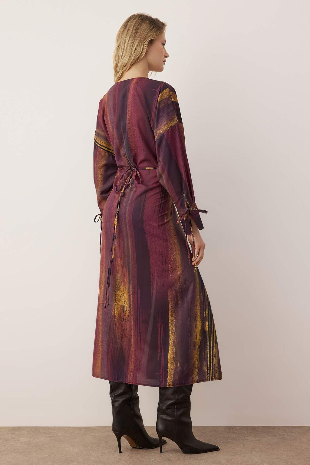 Vucut Secmeyen Murdum Soyut Maxi Dokuma Elbise TWOAW26EL00244