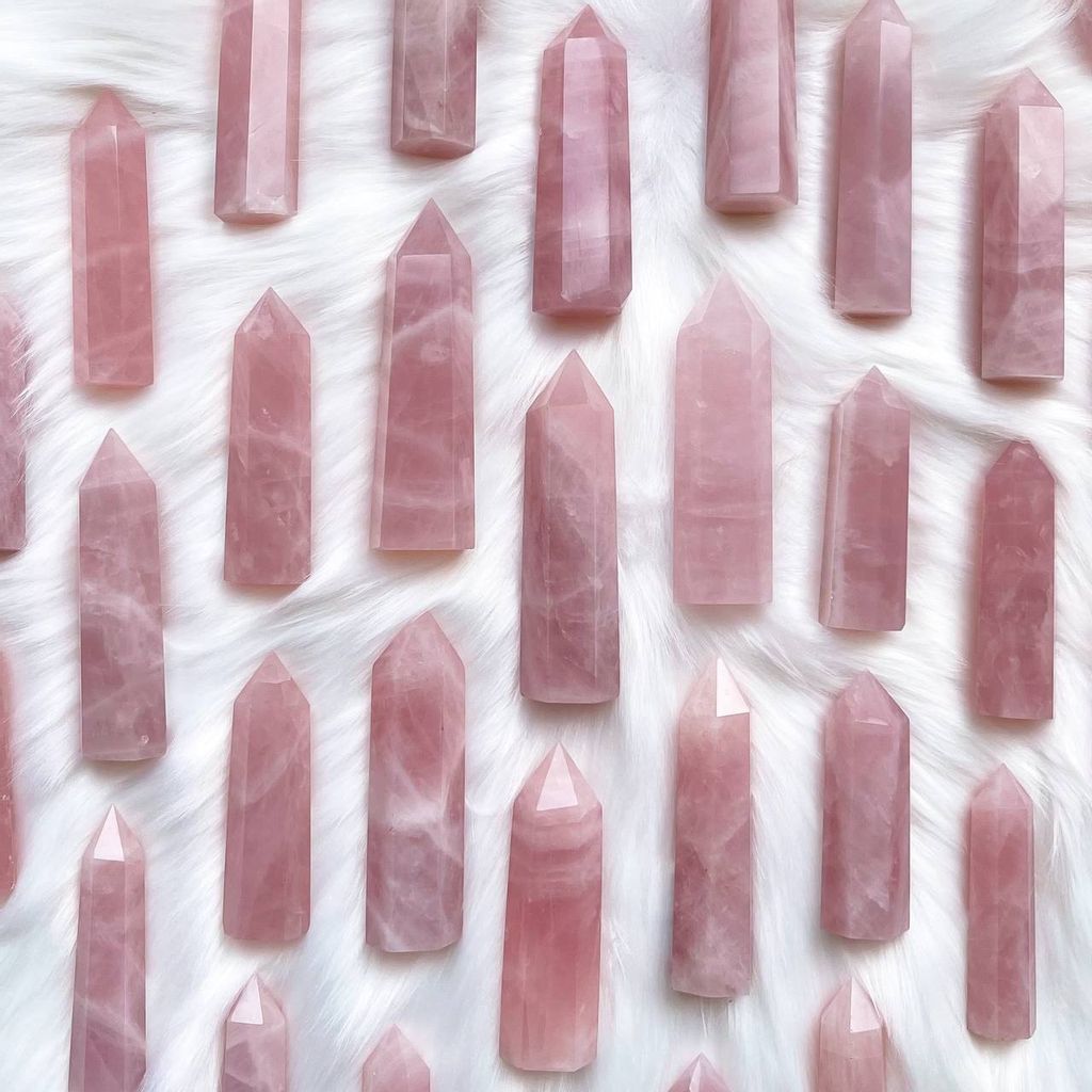 Кристалл из Розового кварца