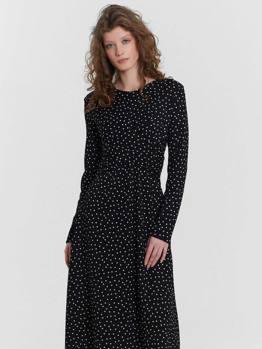 Платье женское черное в горошек черно -белый горох 152680