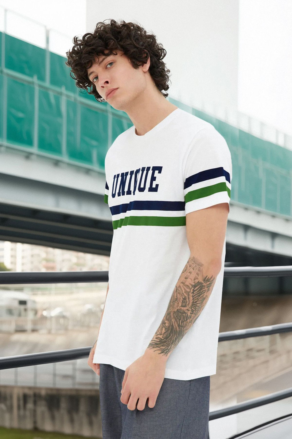 TRENDYOL MAN Gri Regular/Normal Kesim Kolej Bask?l? %100 Pamuk T-Shirt TMNSS20TS1836 - Trendyolmilla фото 14