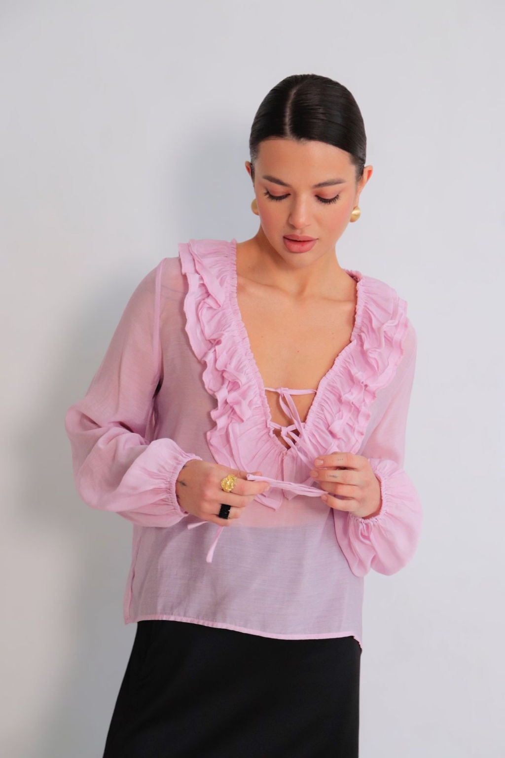 Martichelli Блуза с воланами по воротничку нежно-розовая фото 4
